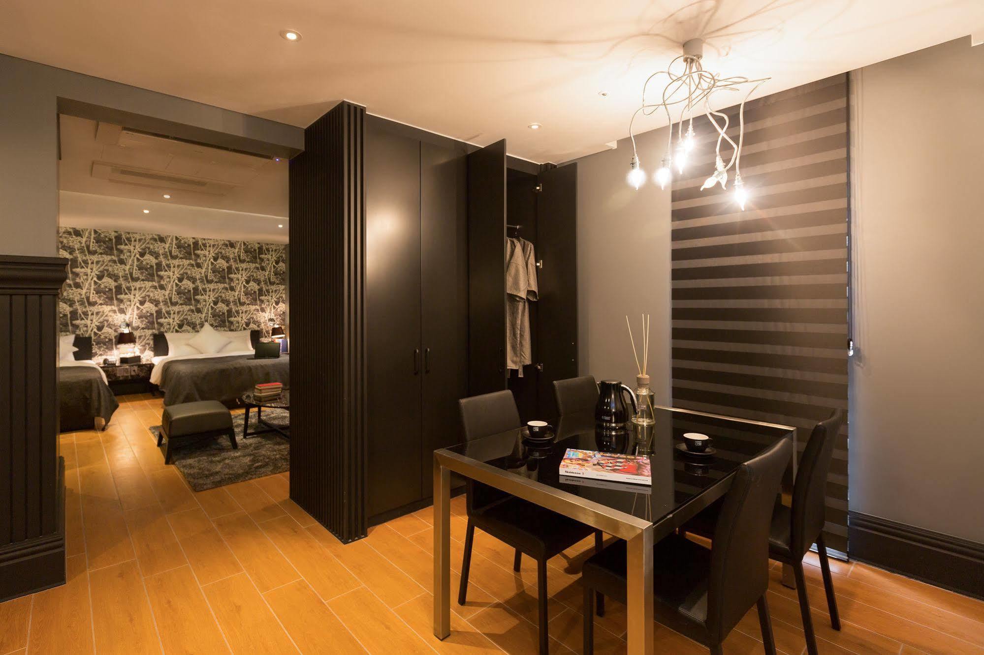 Trang Blue Hotel Сеул Экстерьер фото